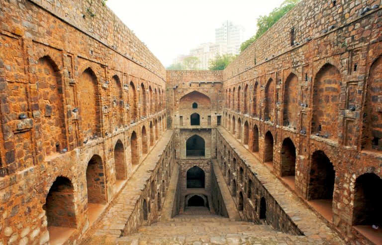 Agrasen-Ki-Baoli-1-2-768x492