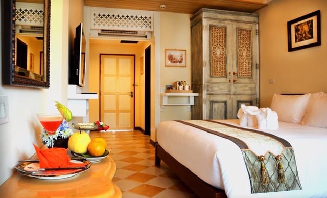 Superior Room at Chuchai Buri Sri Amphawa, Bangkok Superior Room at Chuchai Buri Sri Amphawa, Bangkok