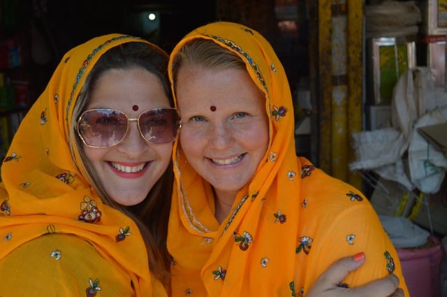 Jodie_and_Allison_India.jpg