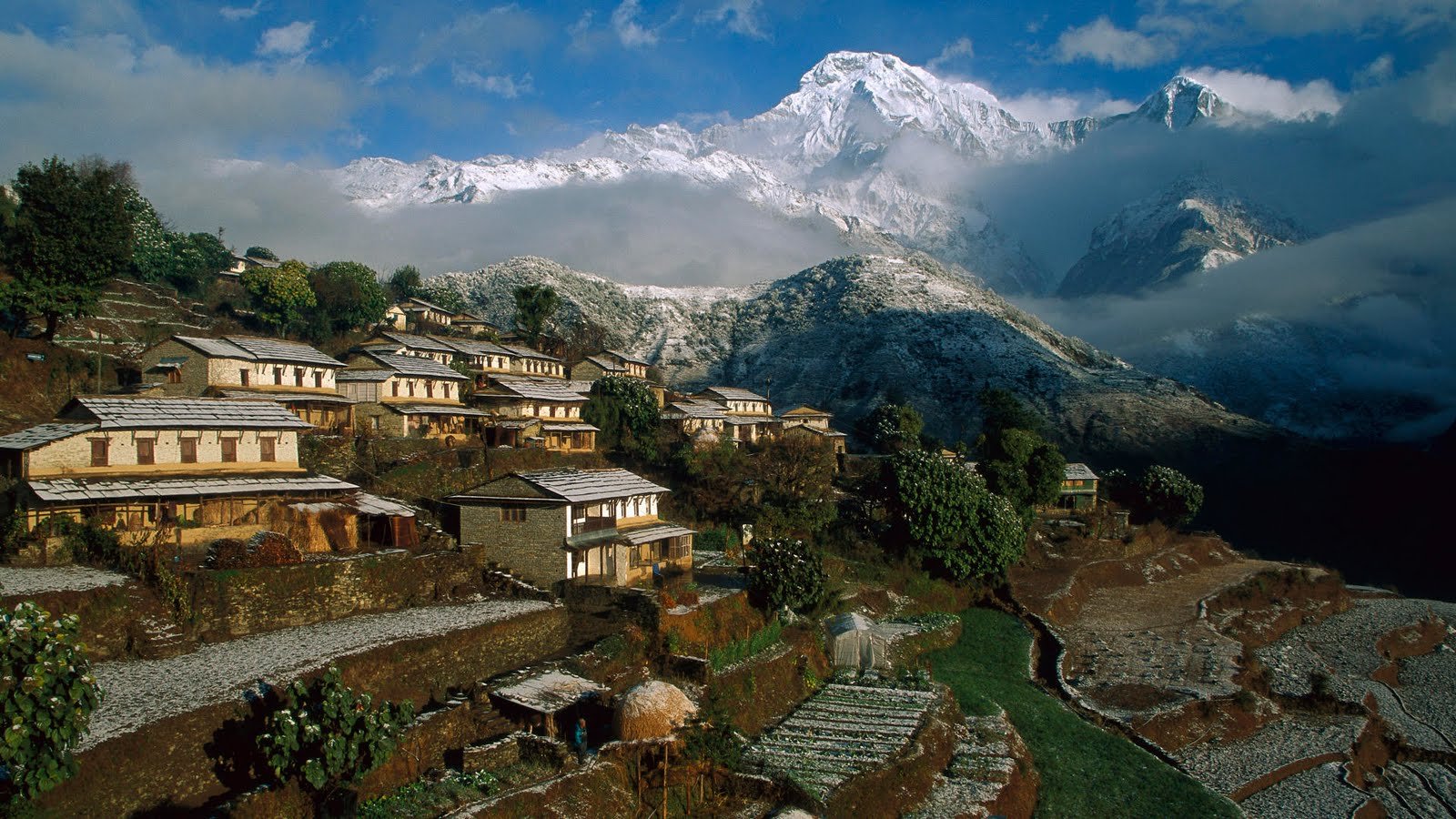 ghangdrung-village-annapurna-sodha-travel