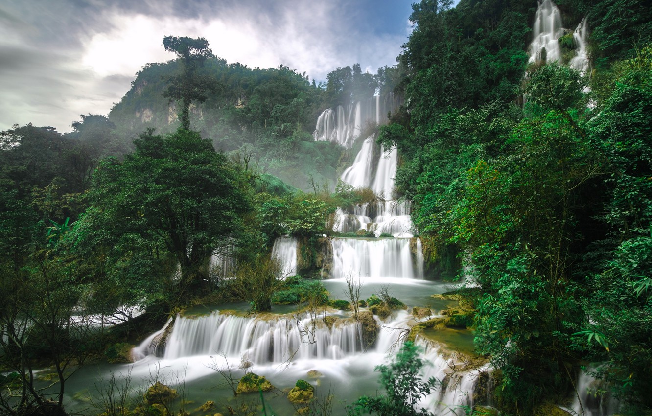 Thi Lo Su Waterfall - Thailand - Sodha-Travel
